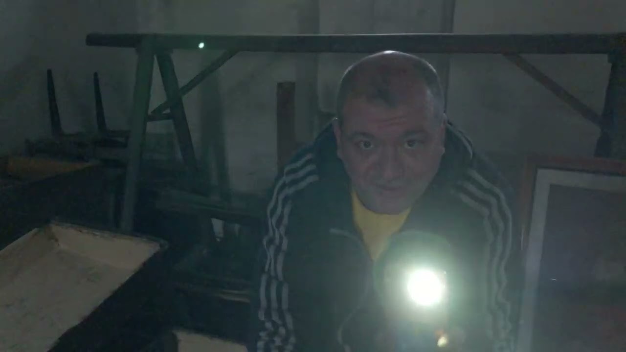 Mon brocanteur chez les bonnes sœurs, PARTIE 1 