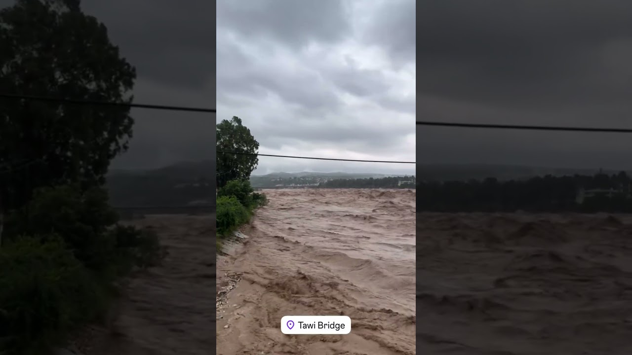 flood in jammu tawi #shortsfeed #jammu #dogralifestyle #minivlog #viralvideo