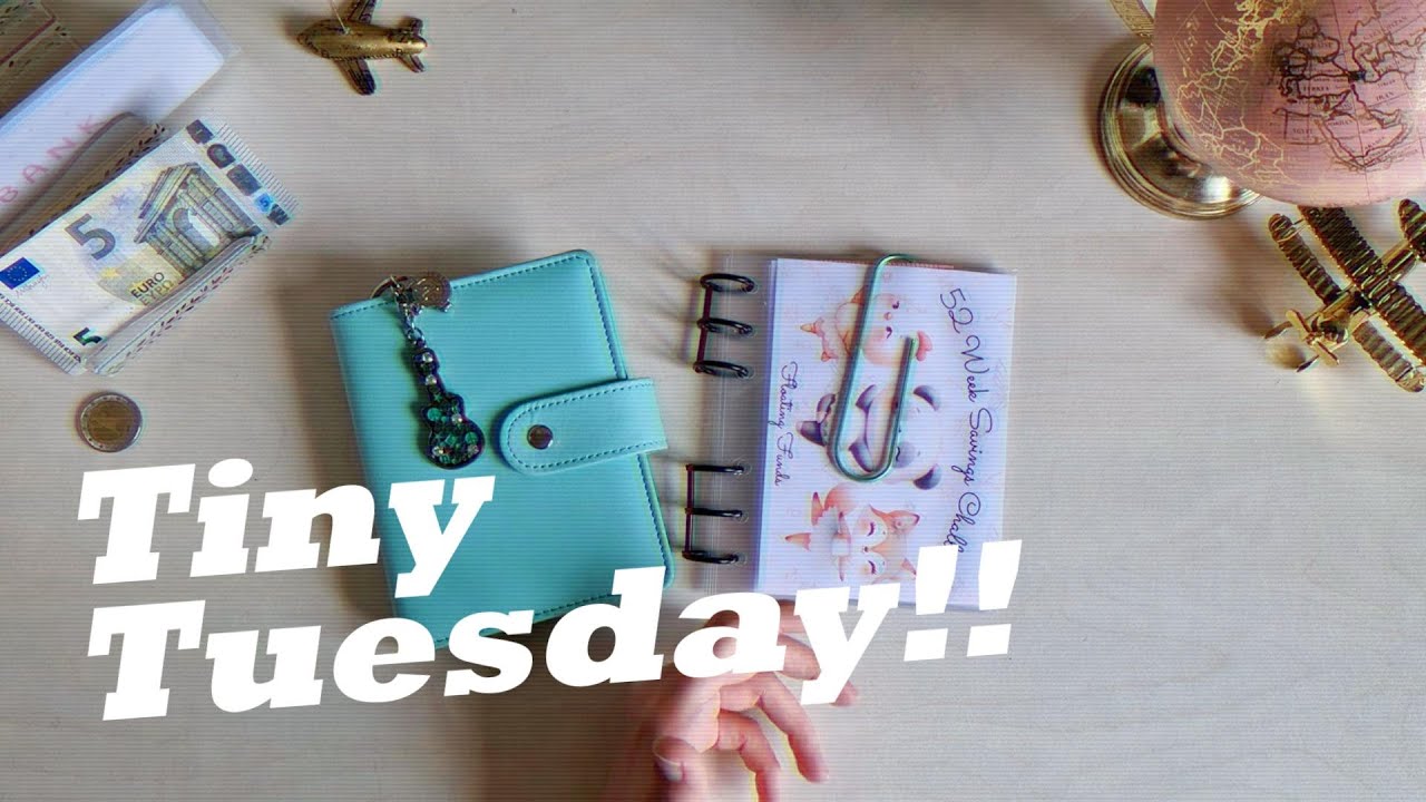 It's Tiny Tuesday Time! With a sore throat 🙈