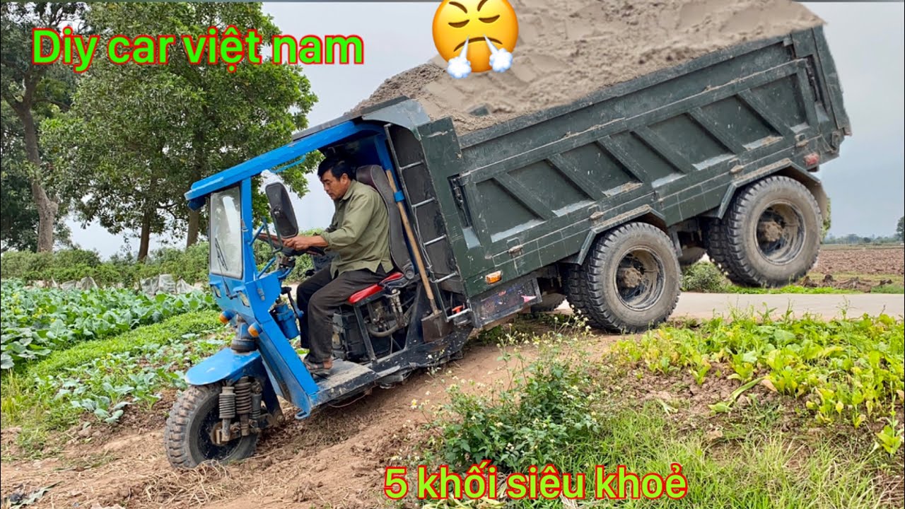 Рабочие и фермеры, несущие ЗЕМЛЮ, очень сильны | наземный грузовик | экскаватор, понимать экскаватор