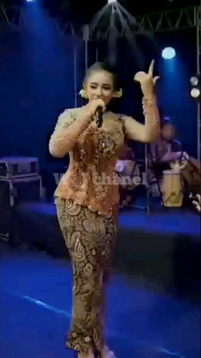 Niken Salindry ft Elma Afrisca || Bojo Loro #youtubeshorts #shorts