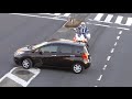 運転手さんダメダメ!白バイの目の前で赤信号の交差点に信号無視で進入し立ち往生してしまった高齢ドライバーを叱る交通機動隊!Police motorcycle of Japan