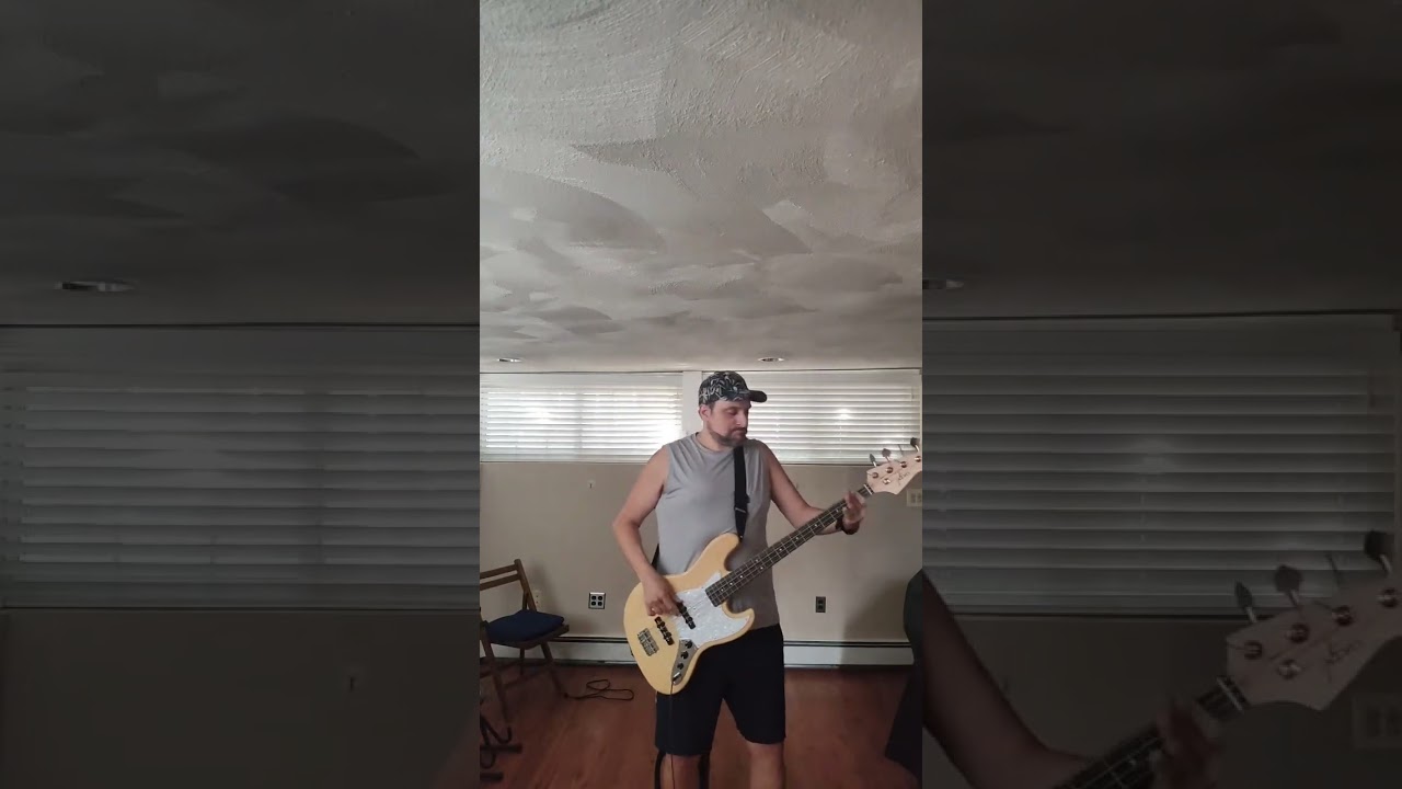 More og banging bass guitar rhythm jam grooves...