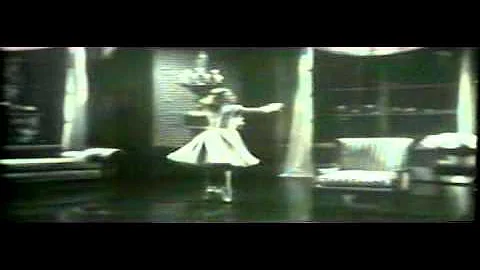 Roberta Lubell - Scenes From 1962 Red Skelton Christmas Special.avi