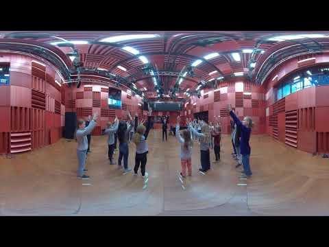 (100cm Distance) - DRs childrens choir "Tarzan Mama Mia" // DRs børnekor "Tarzan Mama Mia"