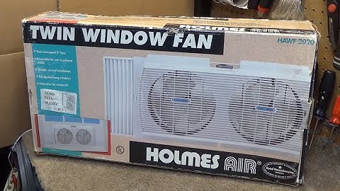 Holmes Air 8" Twin Window Fan model HAWF2020 | Initial Checkout
