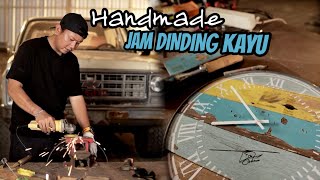 JAM DINDING KAYU BUATAN TANGAN DENNY CAKNAN