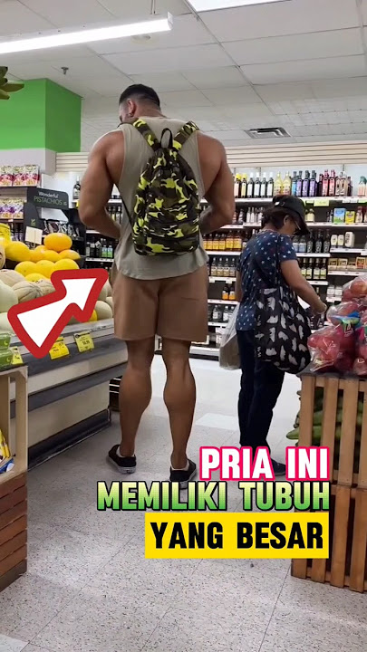 Pria dengan tubuh Tinggi Besar seperti Raksasa #shorts