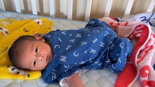 【新生児】生後18日目。朝の機嫌が良い日の赤ちゃん