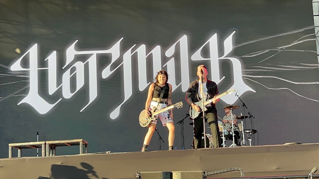 Hot Milk - Glass Spiders live at Lollapalooza Brazil 2023