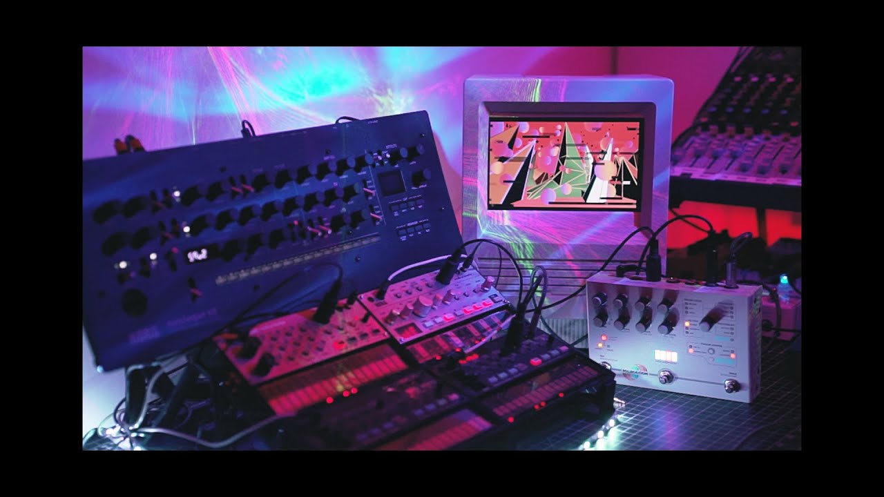 Videopak Jamming with the Crystal Sun Videopak