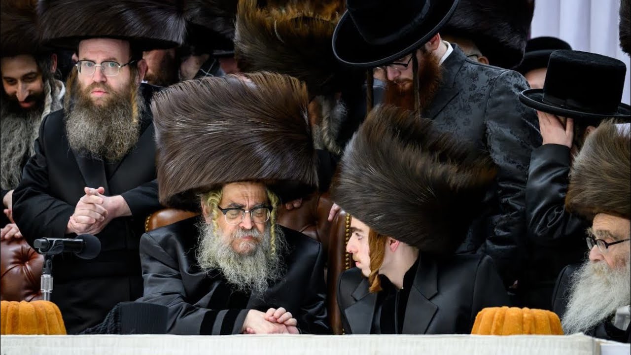 Kabolas Panim Of Satmar Rebbe R’ Aharon’s First Great Grandchild | מעמד קבלת פנים בחצה״ק סאטמאר