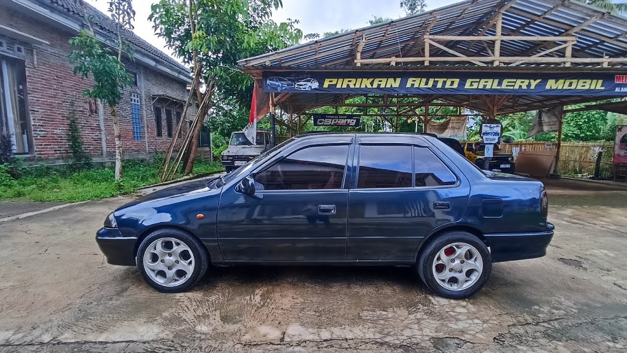 Dijual Mobil Bekas Suzuki Esteem 1.6 Murah Meriah