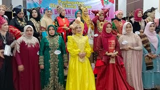 Download Lagu LENGGAK LENGGOK BIDAN KAB. SOLOK DI PANGGUNG CATWALK MENGALAHKAN MODEL INTERNATIONAL PAPAN ATAS MP3