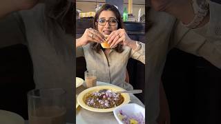 When the heart wants Keema-Pav! Kyani & Co. Legendary Irani Restaurant, Bakers. #mumbai #iranicafe