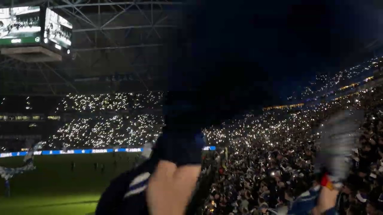 Schalke - Magdeburg 5:3  „Glück Auf“ vor dem Spiel 