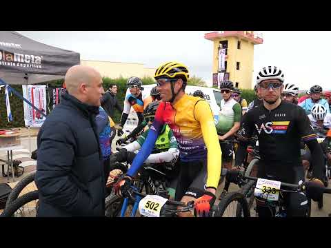 Salida de la carrera MTB de los bomberos del Levante Almeriense