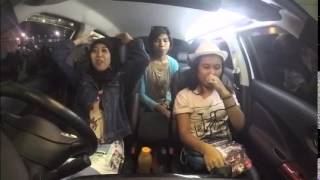 Juke LoudnRoll Video versi Windy, Rina, dan Dilla