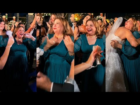 Actress Mageda Zaki's wild dancing 😍 at the wedding of blogger Farah Hareedy and Karim Qabbani se...
