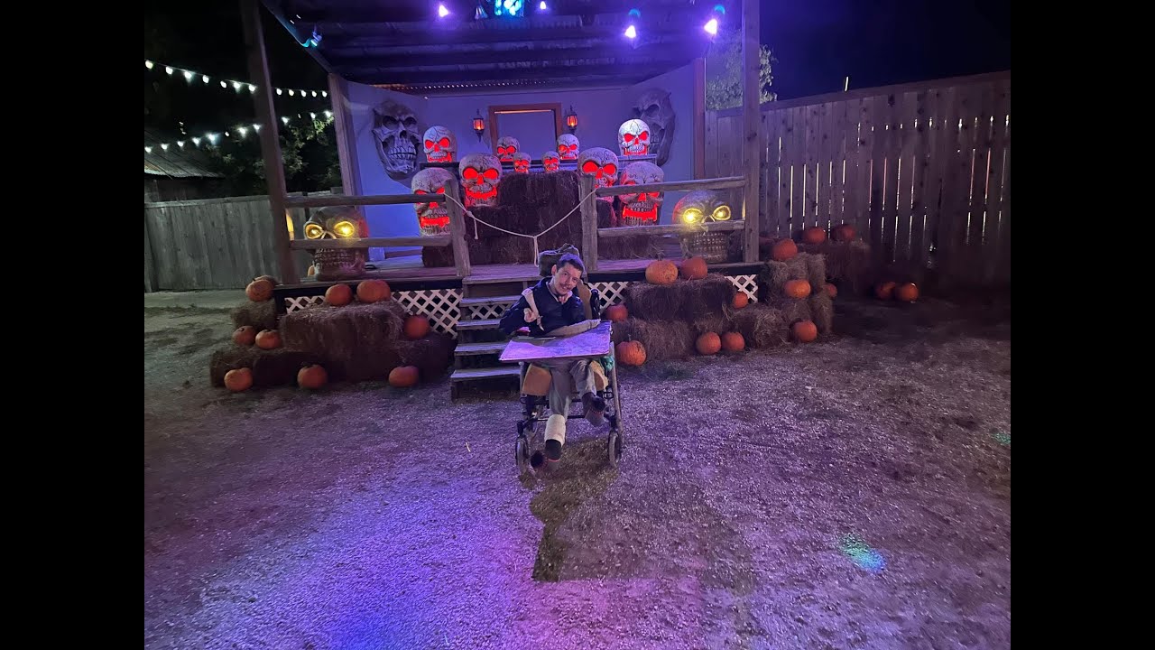 LAST NIGHT AT THRILLVANIA HAUNTED HOUSE IN TERRELL TEXAS 10/13/2023