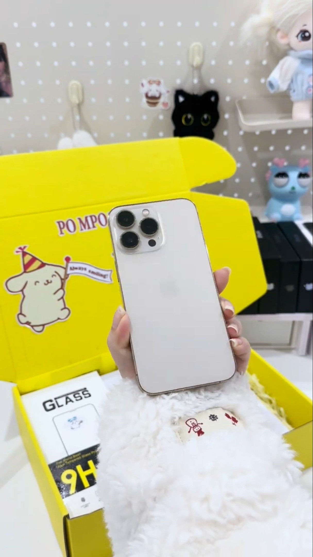 iPhone gift box impressive packing #shorts