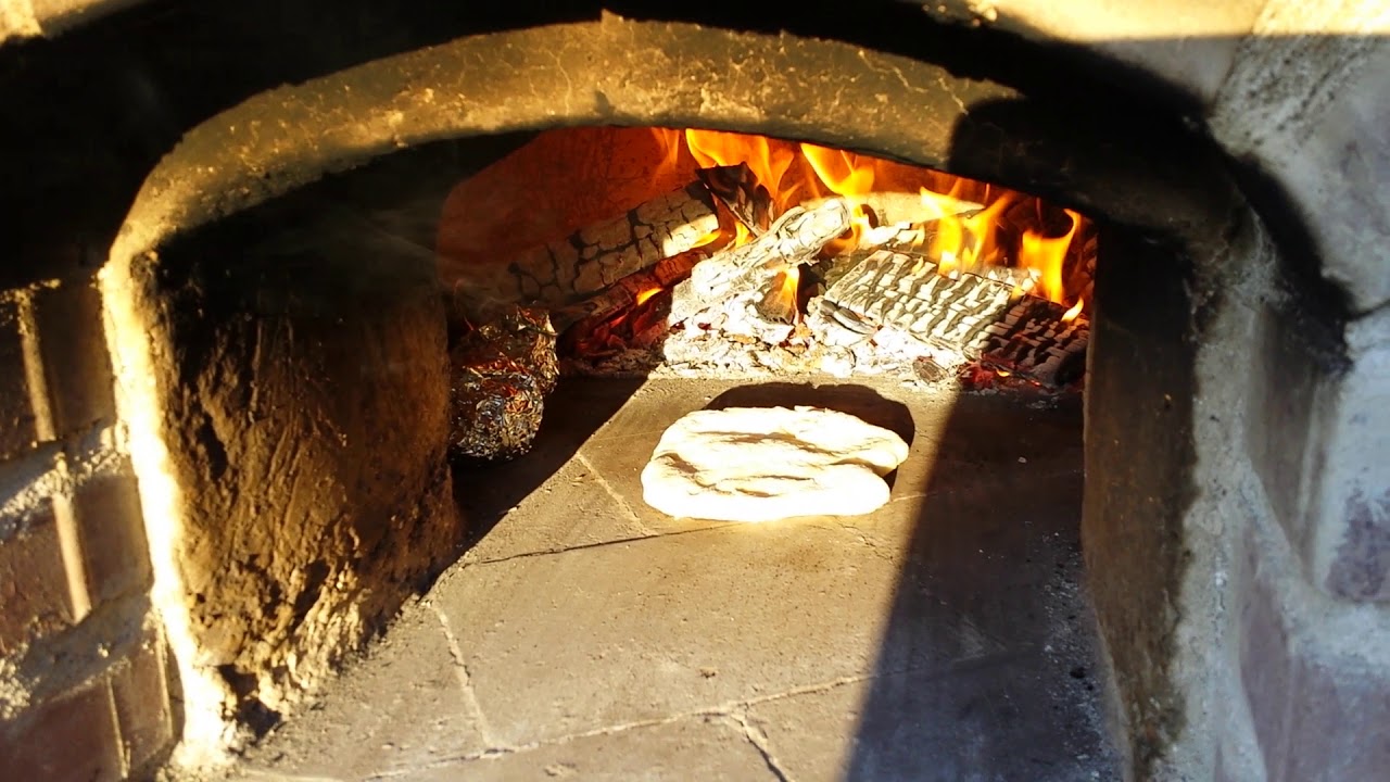 My awesome pizza oven - using the Damalat channel instructions.
