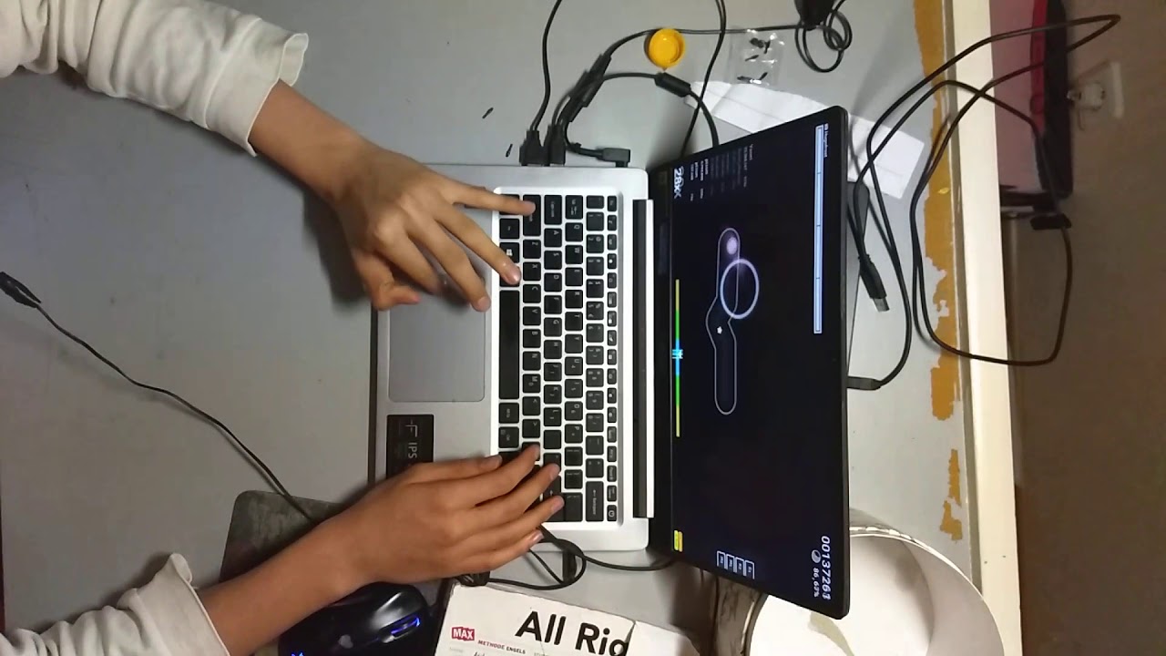 When your tablets pen breaks so you have to improvise YouTube