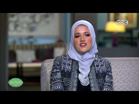 صاحبة السعادة خريجة من الجامعة الامريكية تتعلم صناعة الاحذية لتصبح من اشهر مصممي صناعة الاحذية