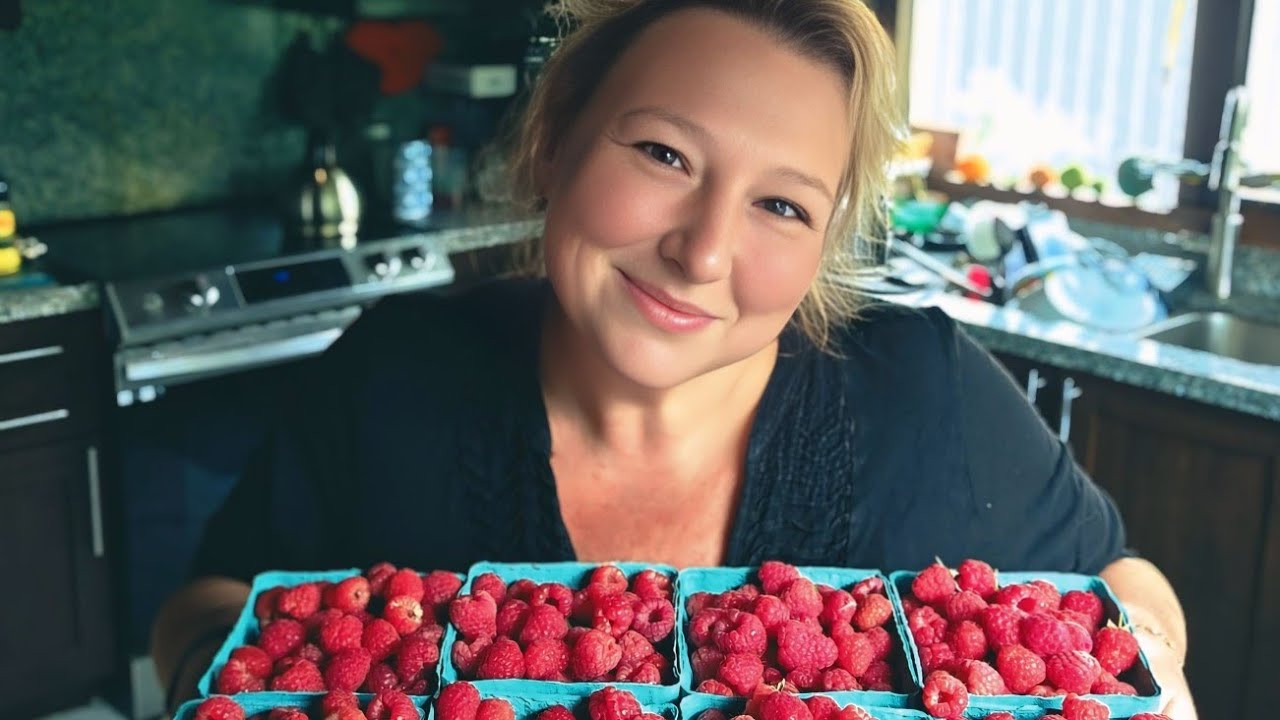 Сбор  малины 