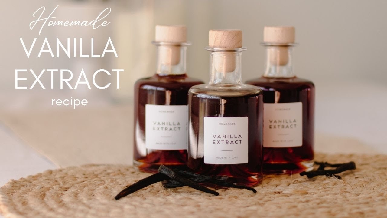 How to make Homemade Vanilla Extract from scratch (only 2 ingredients!)