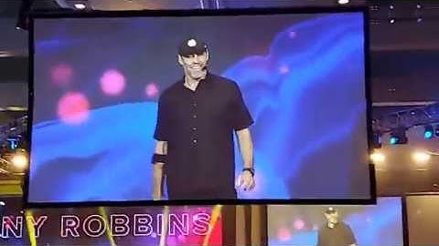 Tony Robbins At Funnel Hacking LIVE 2020 FHL2020 In Nashville TN