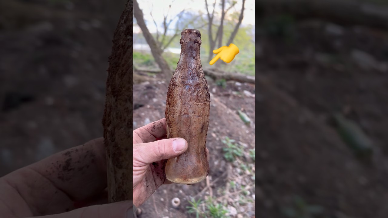 Remains of OLD Dump Site Unearthed - Bottle Digging Canada 🔥 