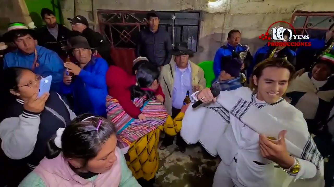 Sadham Jose 2023  Mix Huaynos  Orquesta folclórica Profesionales Fanáticos del Peru