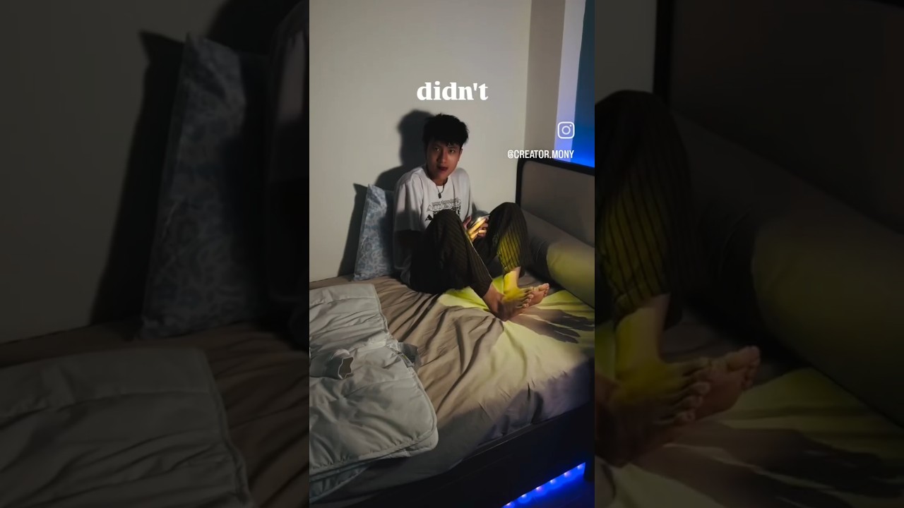 Find a secret way to earn money 💰.