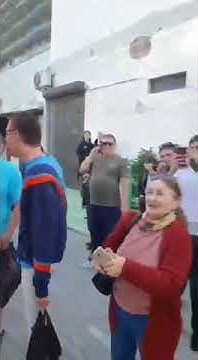 🏇В Сухуми джигит решил проехать на коне… внутри маршрутки. 🐴 + 1 ...