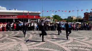 Enez Çok Programli Anadolu Li̇sesi̇ 19 Mayis Zeybek Gösteri̇si̇ 2022