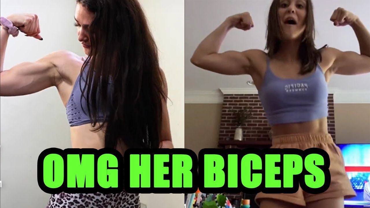 NATURAL GIRLS FLEXING THEIR BICEPS AND ARM WRESTLING