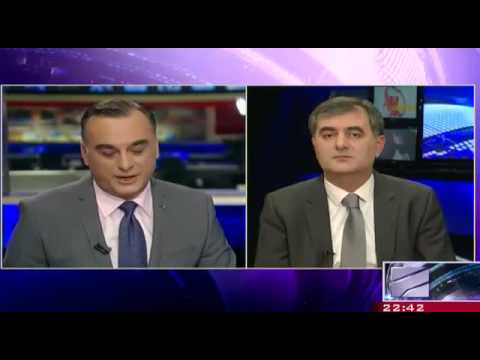 უდუმაშვილს 43 წამზე ყურში კარნახობენ თუ რა უნდა უთხრას სუბარს