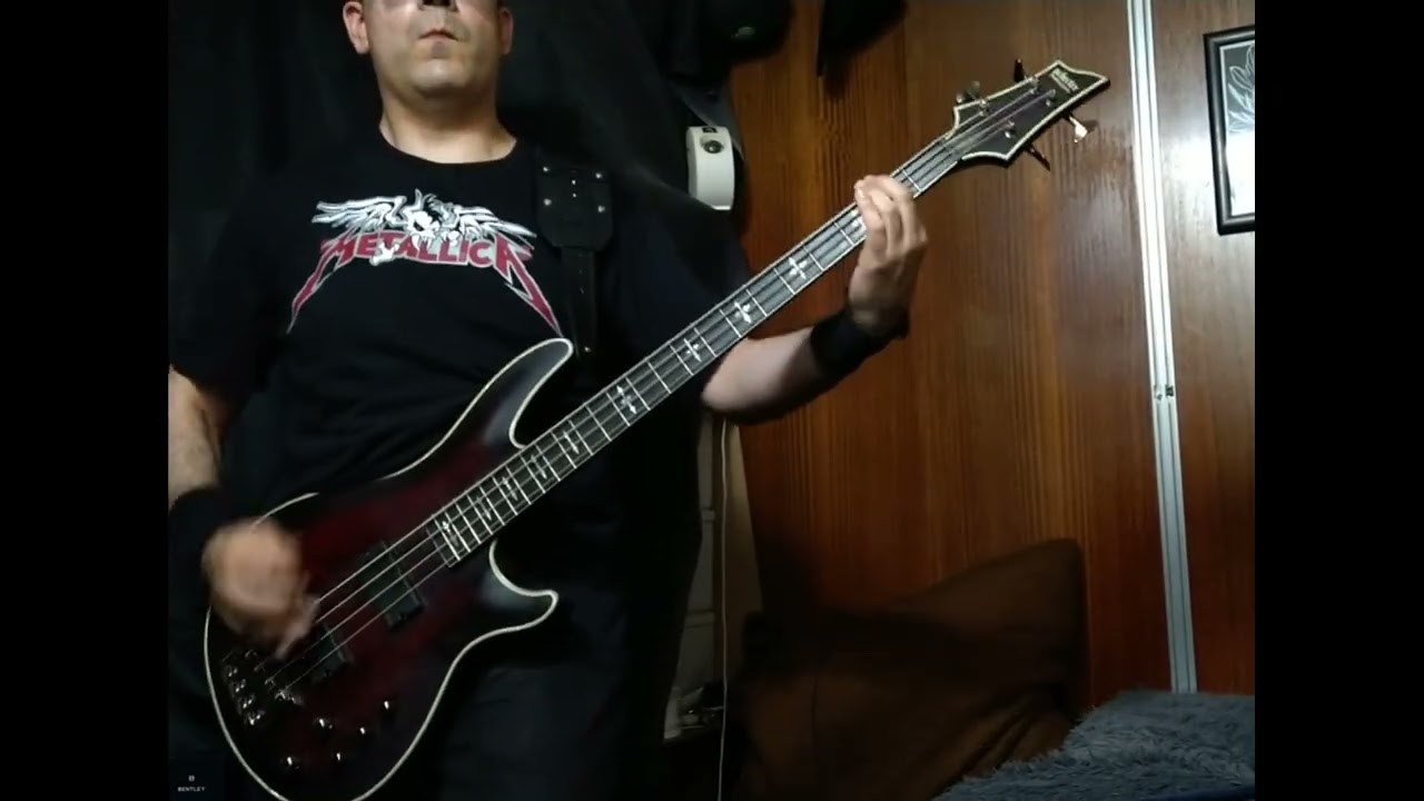 Bass Cover:  Metallica - Enter Sandman (Mi/E Standard)