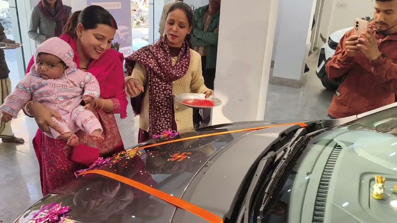 न्यू कार ले ली आज 🥰🥰