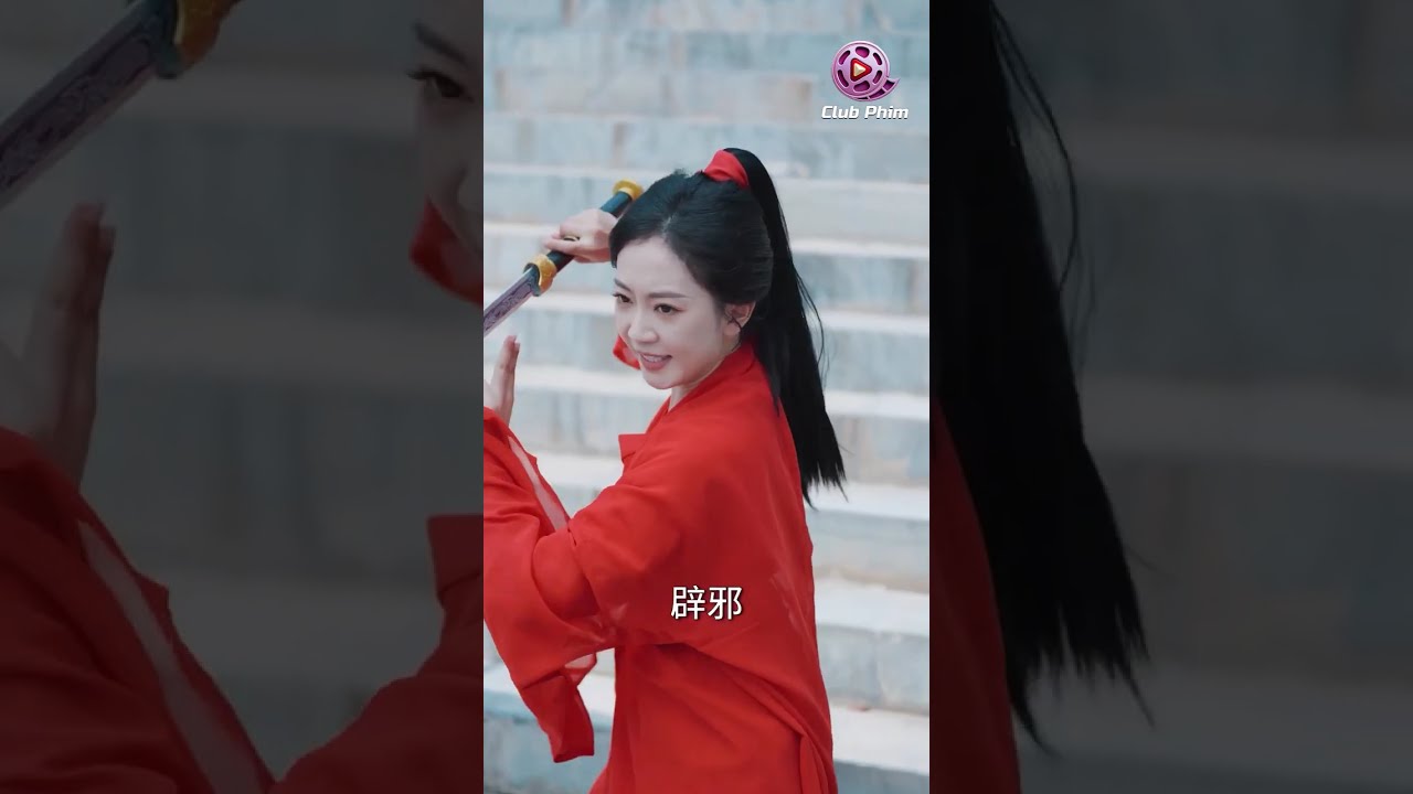 Bị coi là gánh nặng mà vứt bỏ, nào ngờ cô lại là Thiên Tài Võ Học