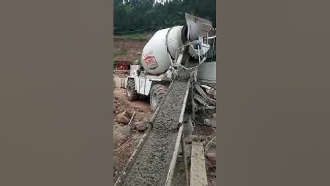 4.0cbm self loading concrete mixer truck with LUZUN brand