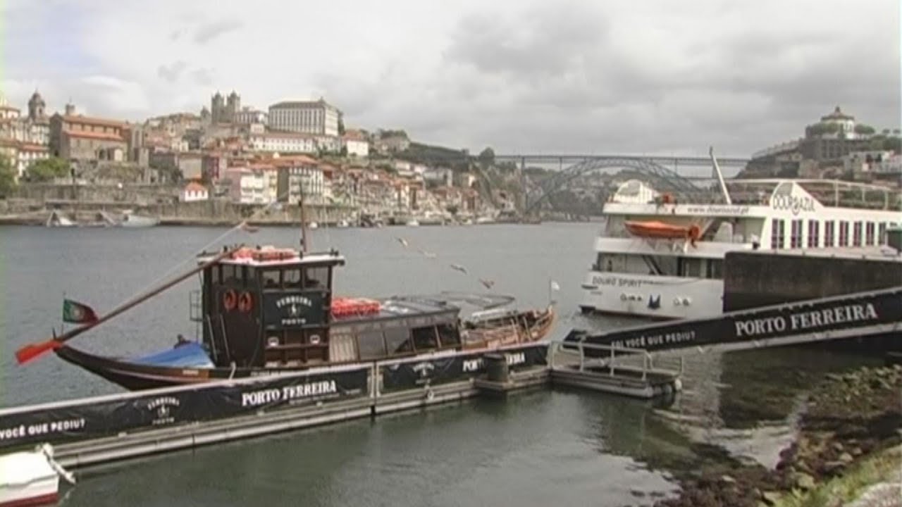 Порто – непобедимият град на виното, търговията и бароковата архитектура