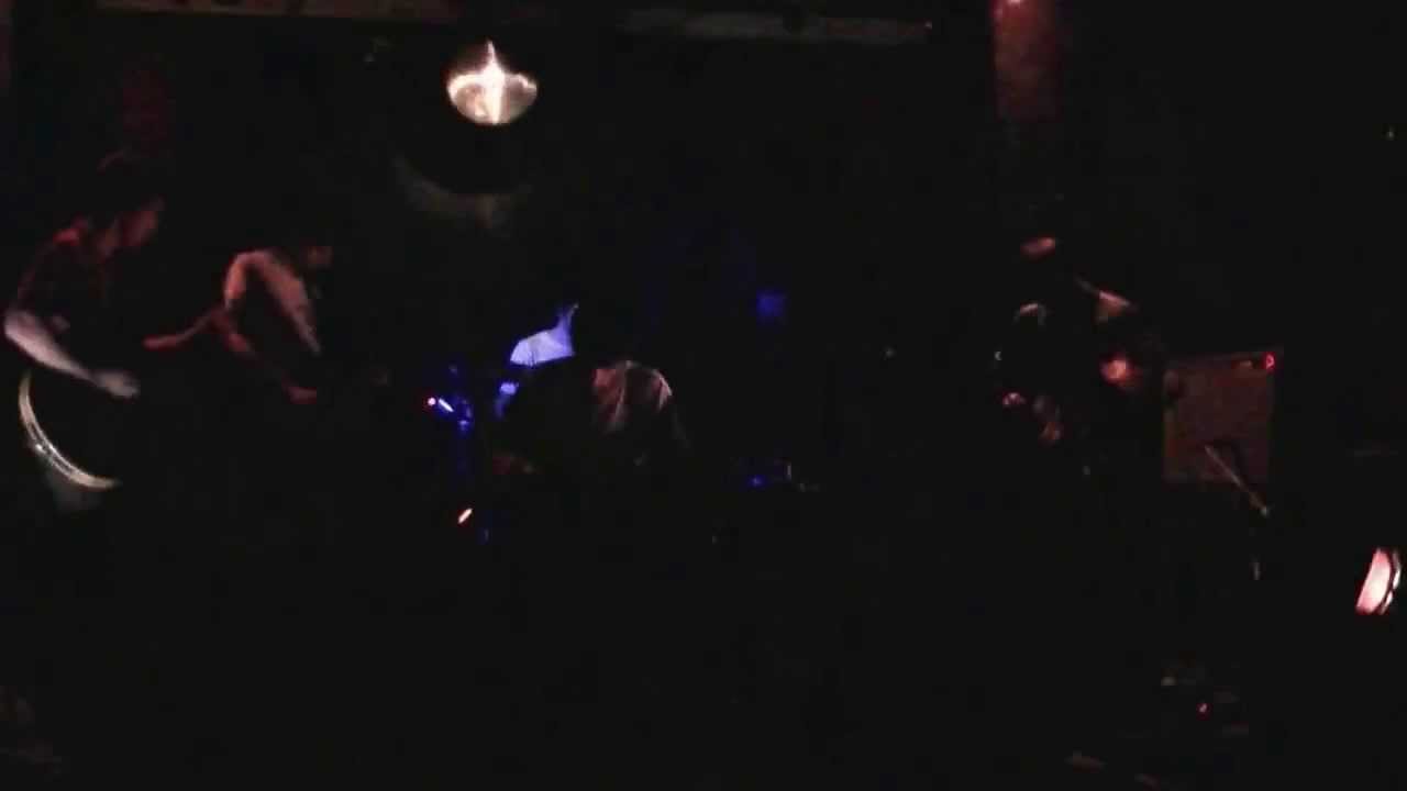 GO-NEKO! en Salón Pueyrredon (07/09/13) [Show completo]