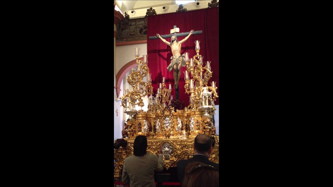 IMPRESIONANTE Saeta espontánea al Cachorro en su capilla