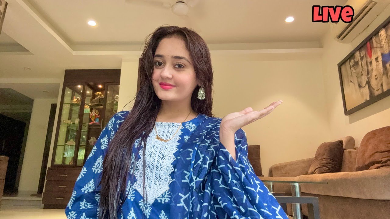 BindassKavya Live From Mumbai