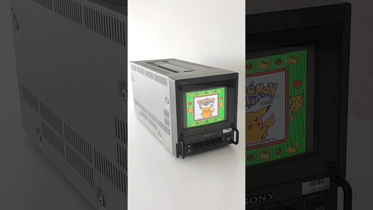 Pokemon Yellow startup on the smallest Sony Trinitron CRT