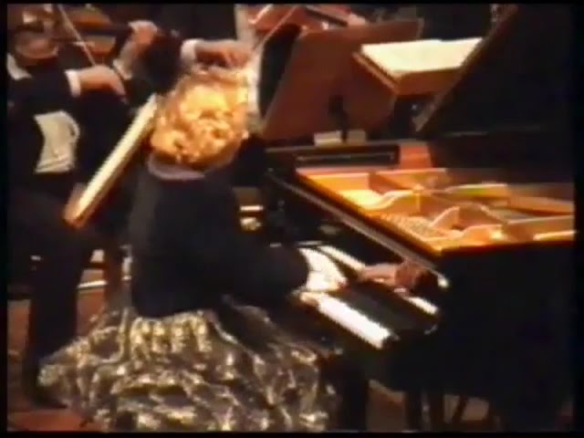 Gülsin Onay - Chopin 2nd Piano Concerto - YouTube