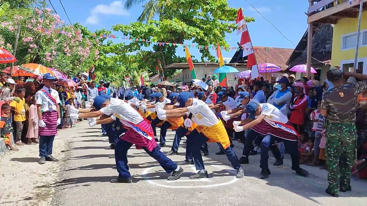 KEREN!! Variasi Barisan Putra SMP Negeri 1 Batuatas | Lomba Gerak Jalan HUT RI 77 Kecamatan Batuatas