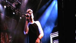 One Direction - Through The Dark (WWAT Chile 1/5/2014)